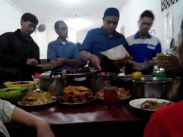 Gambar Makanan Nasi uduk bang bule 8