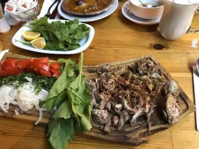 35 Hüsnü Baba İzmir Kokoreç'nin yemek ve ambiyans fotoğrafları 15
