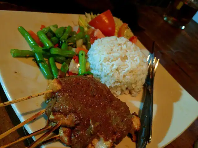 Gambar Makanan Hoky Resto 11