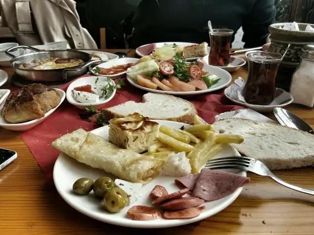 Arnavutköy Kuzu Sofrası'nin yemek ve ambiyans fotoğrafları 15