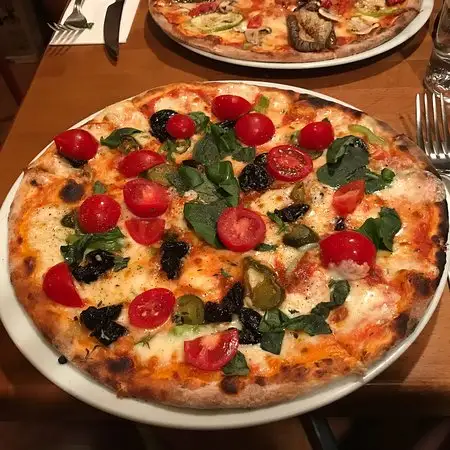 Pizzeria Pera'nin yemek ve ambiyans fotoğrafları 72