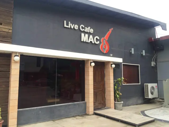 Live Cafe Mac Food Photo 4