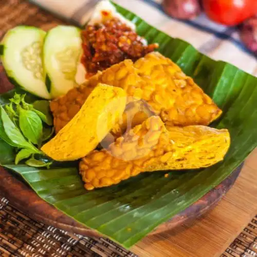 Gambar Makanan Warung Lalapan Ayam Bakar dan Ayam Geprek Om Bend, Denpasar 12