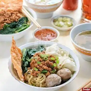Gambar Makanan Warung Bakso & Mie Ayam Wonogiri, Jambu Air 1