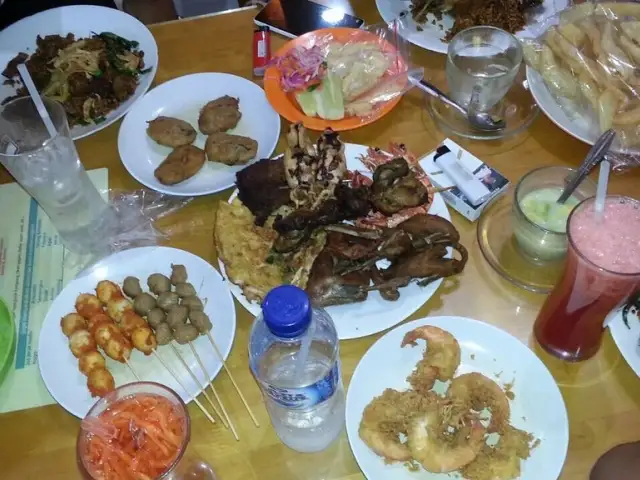 Gambar Makanan Nasi Goreng Daus Khas Aceh 10
