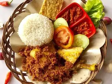 Ayam Goreng Dan Bakar Ciaul, Sukabumi