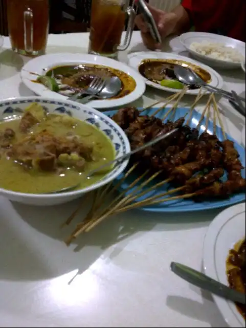 Gambar Makanan Warung Sate & Gule Kambing Bang Saleh 10