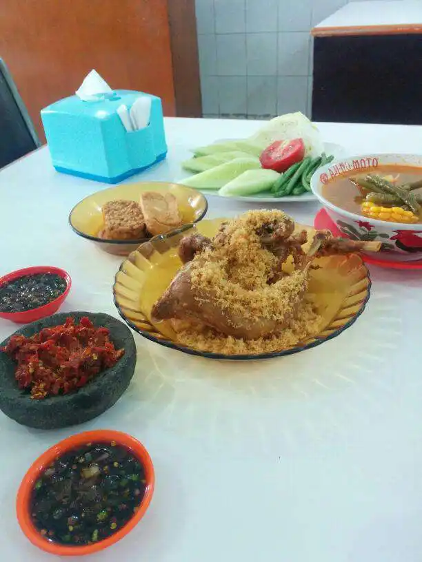 Gambar Makanan Ayam Goreng Kalasan MK179 15