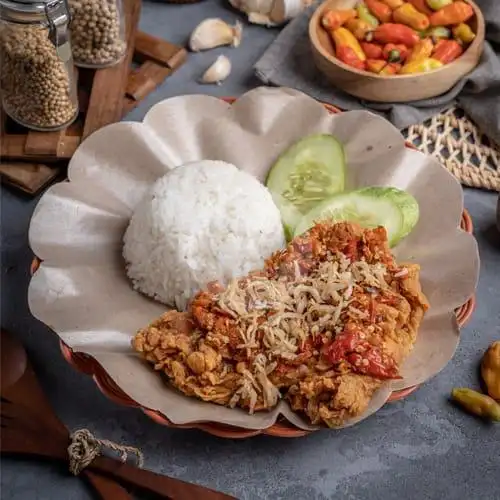 Gambar Makanan Ayam Geprek Gold Chick, SBY Tropodo 17