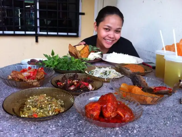 Nasi Padang Kampung Baru Food Photo 3