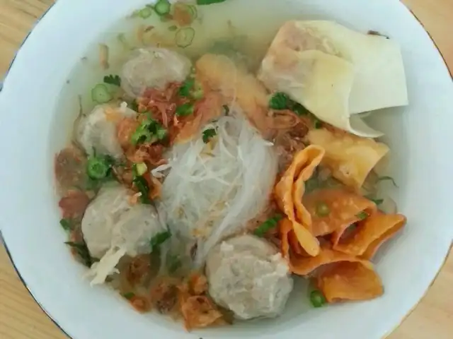 Gambar Makanan Bakso Malang Nonik 13