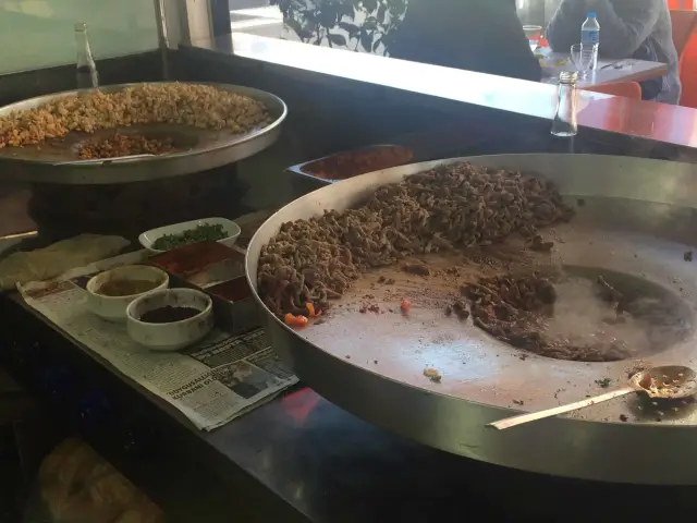 Asır Mersin Tantuni'nin yemek ve ambiyans fotoğrafları 3