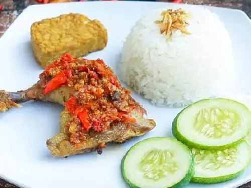 Ayam Gepuk Permata