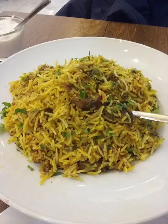 Bombay Masala Indian Restaurant'nin yemek ve ambiyans fotoğrafları 16