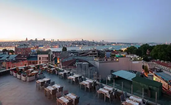 Bosphorus Terrace Sirkeci'nin yemek ve ambiyans fotoğrafları 1