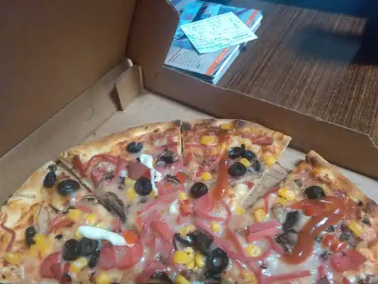 Pizza Pi'nin yemek ve ambiyans fotoğrafları 1