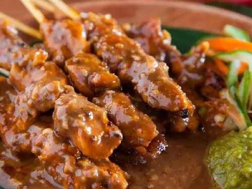 Sate Madura H. Umar Prapatan Pejuangan