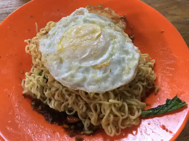 Gambar Makanan Warung Gokil (Martabak Bruno & Indomie Abang Adek) 4