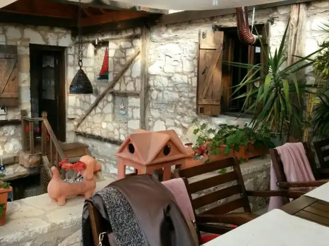 Urla Beyaz Melek Cafe'nin yemek ve ambiyans fotoğrafları 4