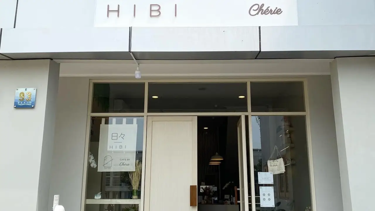 HIBI Cafe by Cherie