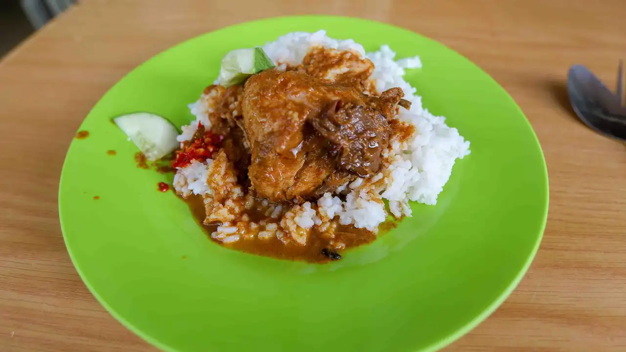 Nasi Ayam Cobek ( Li Mokku ) Nasi D 'Ashok