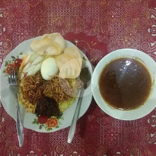 Gambar Makanan Warung Nasi Kuning Bagadang Hj. Teo, Maccini Raya 3