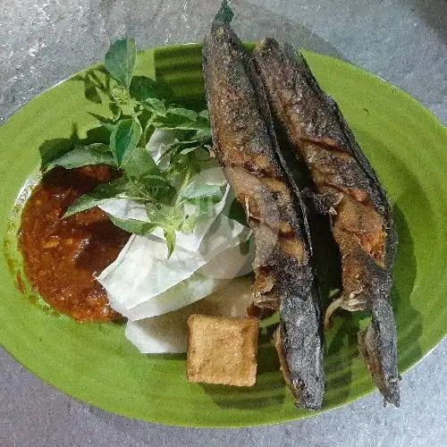 Gambar Makanan Seafood Or Lalapan MTP, A Yani 5