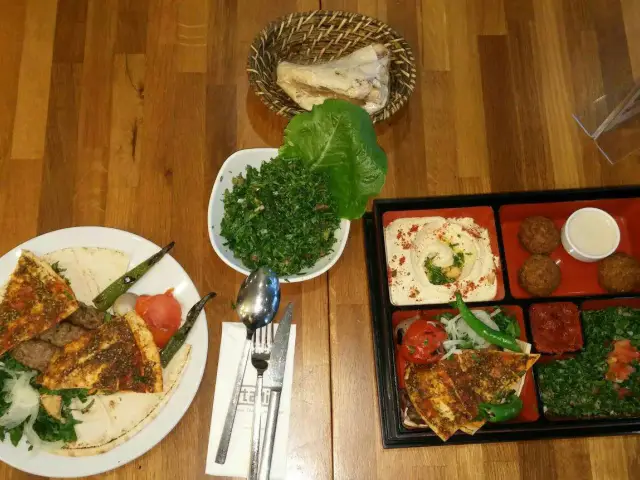 Tahin'nin yemek ve ambiyans fotoğrafları 20
