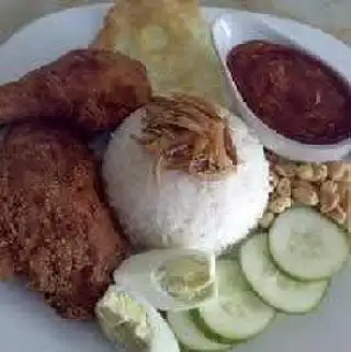 117 Corner Nasi Lemak Kukus