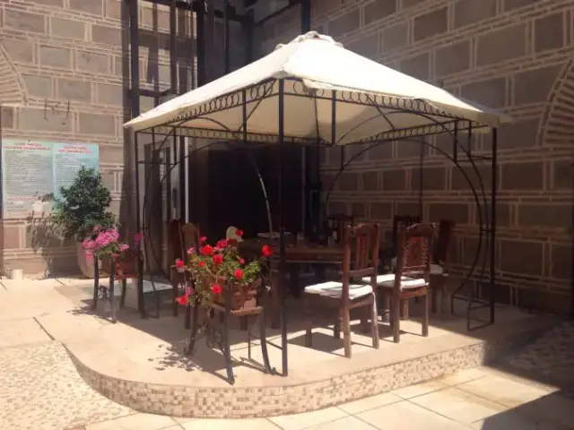 Kanuni Kervansaray Hotel Cafe
