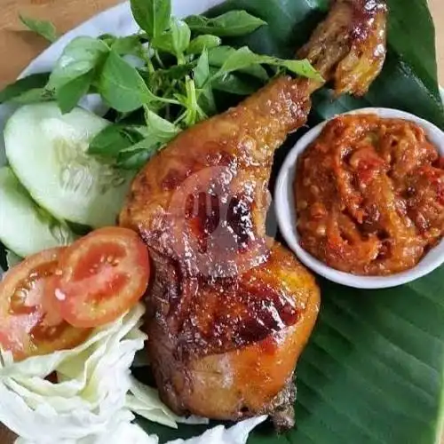 Gambar Makanan Ayam Goreng Tulang Lunak Pak Kustrad, Kebayoran Baru 3