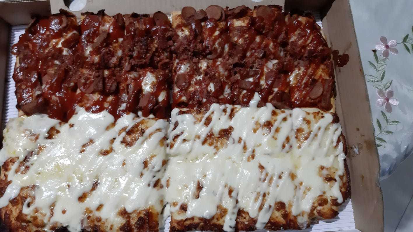 Pizza Hut Delivery (PHD) terdekat Restoran dan Tempat Makan