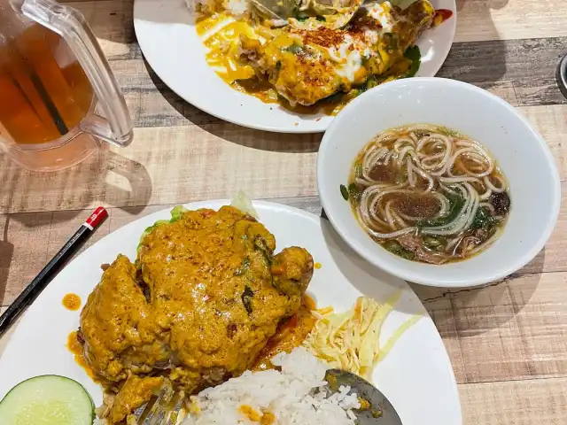Aroi Thai Food Photo 4