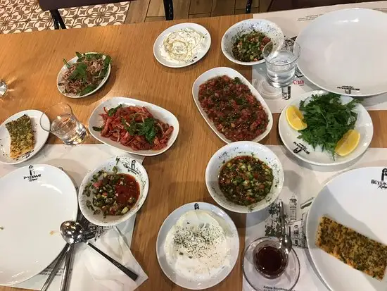 Kifidis Büyüksaat Kebapçısı'nin yemek ve ambiyans fotoğrafları 11