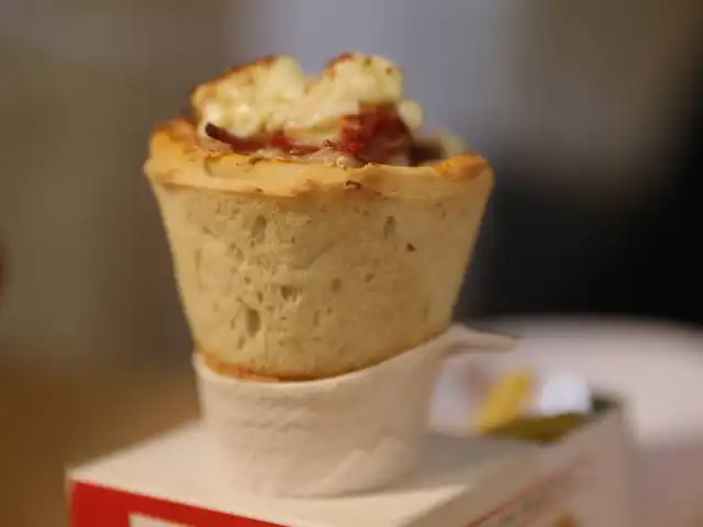 Gambar Makanan Crown Cone Pizza 1