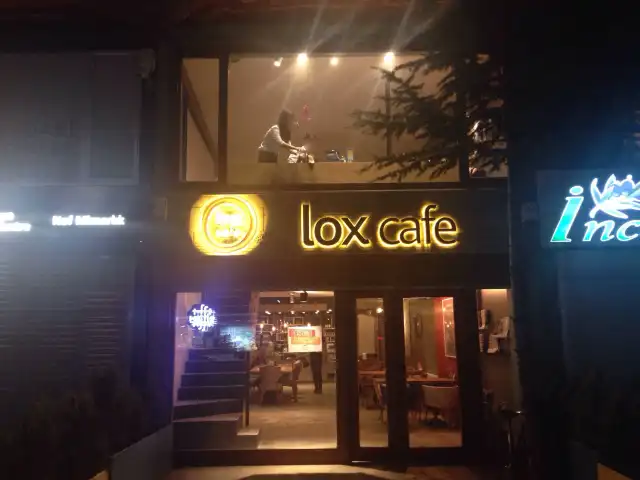 Lox Cafe'nin yemek ve ambiyans fotoğrafları 6