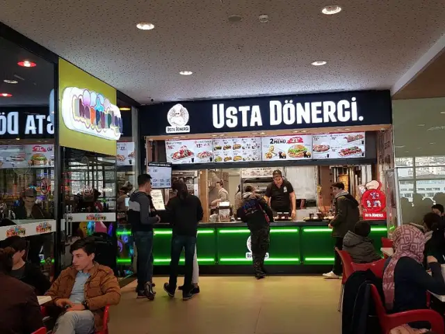 Usta Donerci'nin yemek ve ambiyans fotoğrafları 17