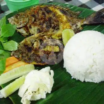 Gambar Makanan Ayam Geprek Weka, Terminal Dukuh Kupang 17