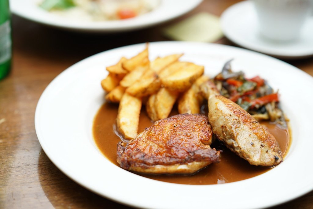 Olivier Restaurant terdekat Restoran dan Tempat Makan Vegetarian