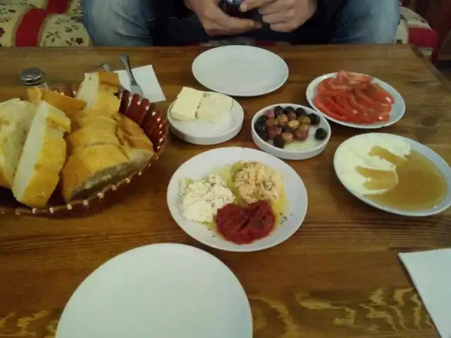 Arasta Cafe Restaurant'nin yemek ve ambiyans fotoğrafları 12