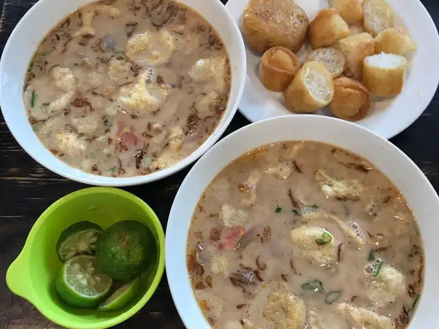 Gambar Makanan Soto Betawi Nyonya Afung 20