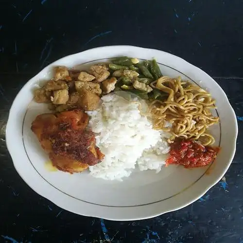 Gambar Makanan Warung Nasi Campur Jawa Muslim Cak Pur, Denpasar 8