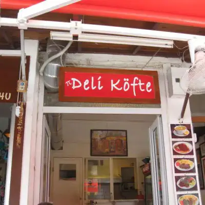 Deli Köfte