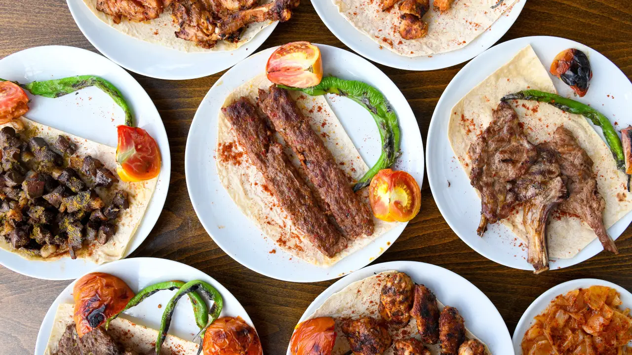 Meydan Köfte & Kebap