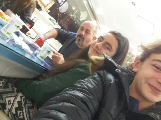 Gel Gör Gari Pide Kebap Salonu'nin yemek ve ambiyans fotoğrafları 3