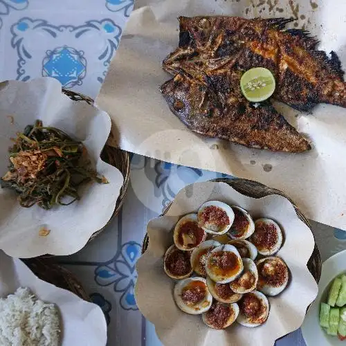 Gambar Makanan Warung Kak Tongkol, Jalan Tukad Punggawa 13