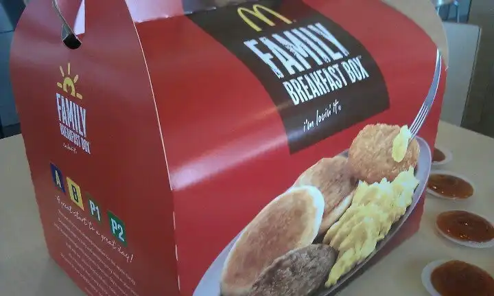 McDonald's & McCafé Food Photo 11