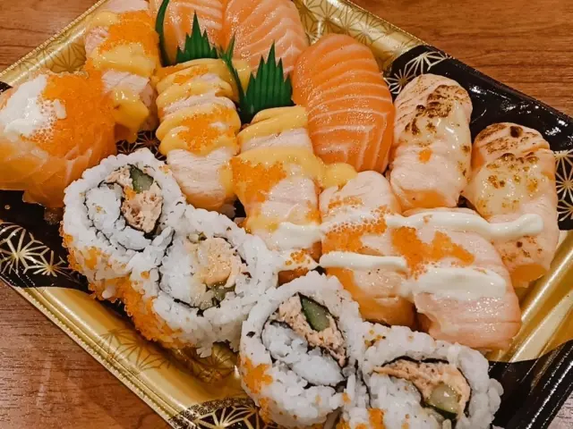 Gambar Makanan Sushi & Sashimi 7