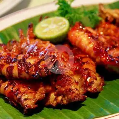 Gambar Makanan Seafood Baba Kemal Kepiting Udang Cumi Kerang Asam Manis, Denpasar 16