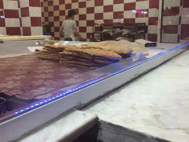 Özdemir pide Ve lahmacun fırını'nin yemek ve ambiyans fotoğrafları 8